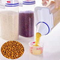 1.5kg/2kg Pet Food Storage Container, Moisture‑Proof Sealed Plastic Pail with Measuring Cup for Dog & Cat Feeding Outdoor Kinetics
